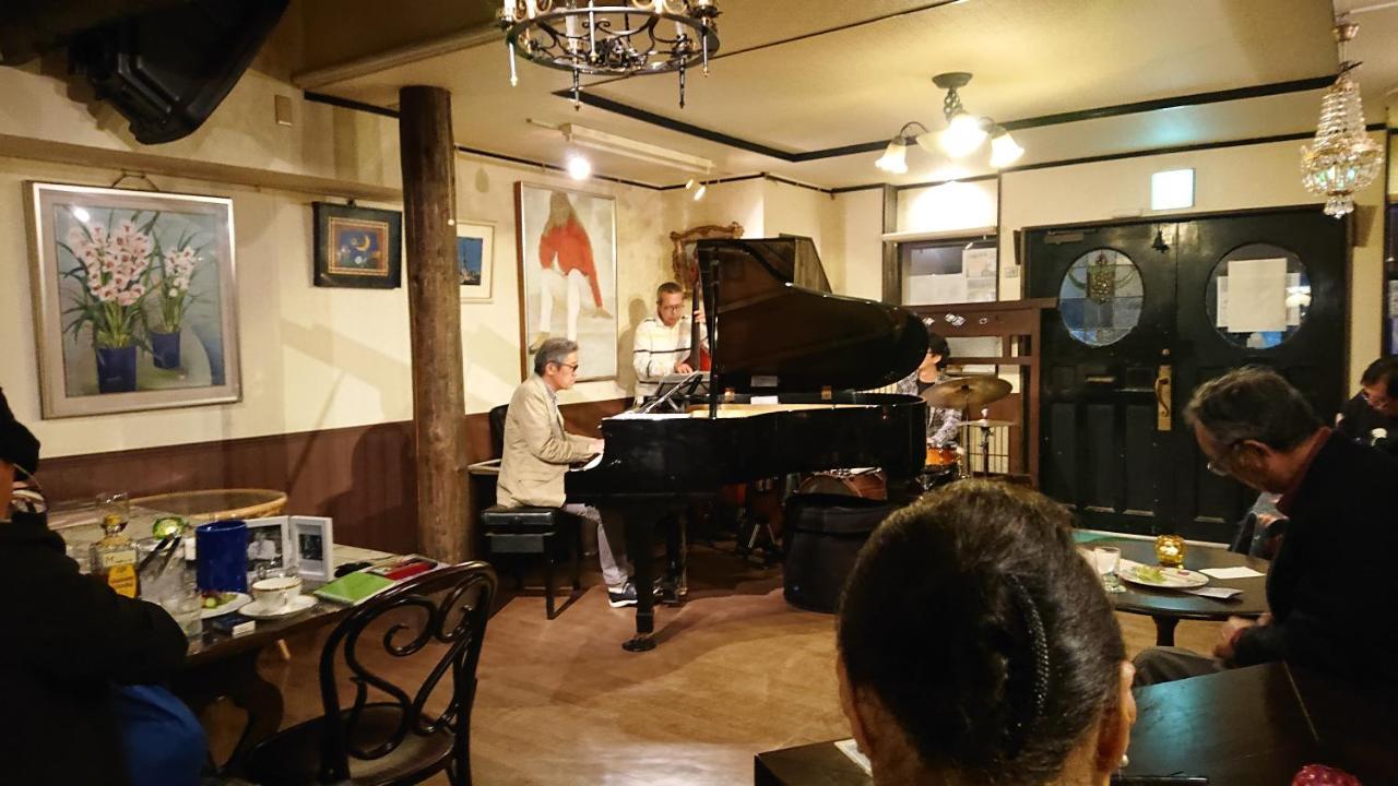 Hotel Live Cafe Hisui No Umi Itoigawa Esterno foto